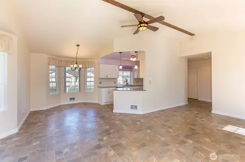 Living - 830 N Minstrel Rd, Sequim, WA 98382 photo 6 of 9
