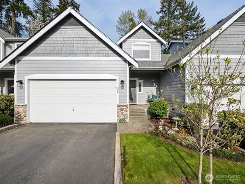 16526 SE 256th St #D2, Covington, WA 98042