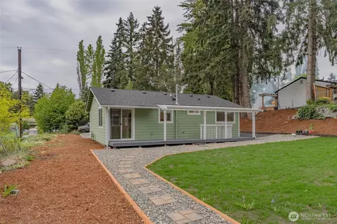 841 SW 307th St, Federal Way, WA 98023