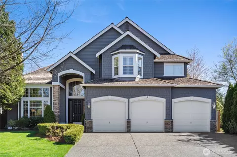26803 SE 18th St, Sammamish, WA 98075