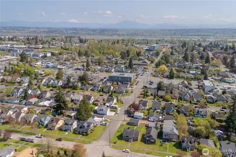 1501 Oakes Ave, Everett, WA 98201