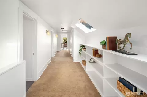 Entry Way - 923 23rd Ave E, Seattle, WA 98112 photo 5 of 5