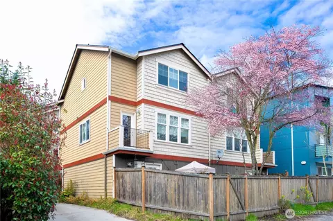 12026 33rd Ave NE #B, Seattle, WA 98125