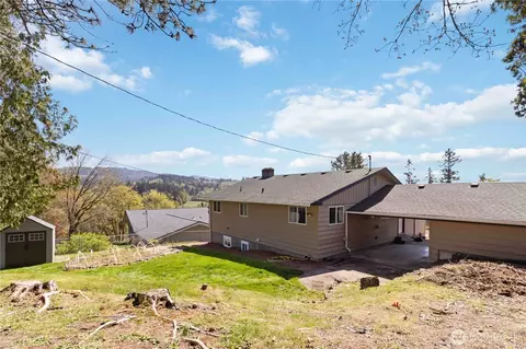 Exterior - 106 Dixie Ln, Longview, WA 98632 photo 5 of 5
