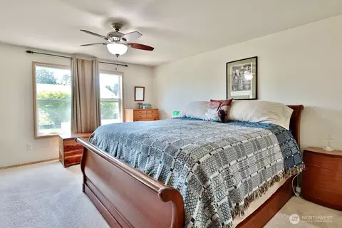 Bedroom - 101 Bay View St, Sequim, WA 98382 photo 2 of 5