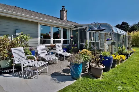 Exterior - 101 Bay View St, Sequim, WA 98382 photo 6 of 17