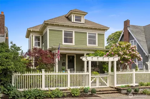 615 N Ainsworth Ave, Tacoma, WA 98403