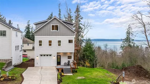 19416 93rd Dr NW, Stanwood, WA 98292