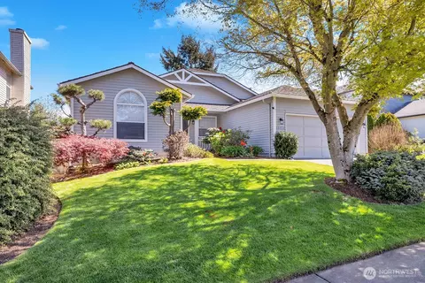 32712 20th Ave SW, Federal Way, WA 98023