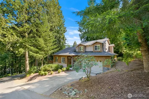 34 Sunflower Cir, Bellingham, WA 98229