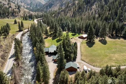 11119 Entiat River Rd, Entiat, WA 98822