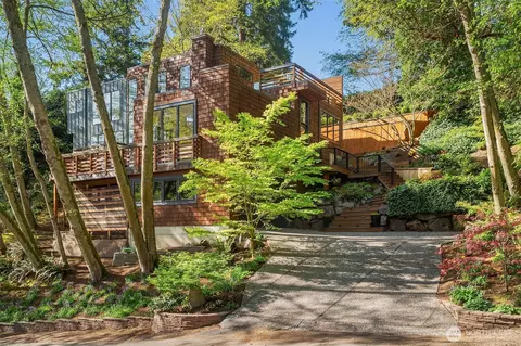 7215 175th St SW, Edmonds, WA 98026