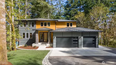 5145 Scott Rd NW, Olympia, WA 98502
