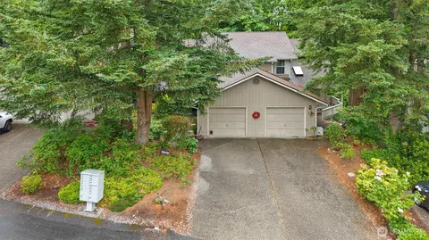 8609 137th Ave NE, Redmond, WA 98052
