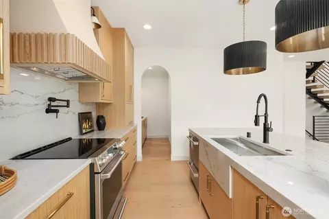 1765 26th Ave E, Seattle, WA 98112 photo 10