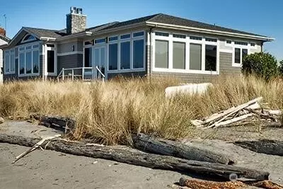 37554 Vista Key Dr NE, Hansville, WA 98340
