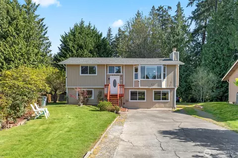 1705 Cypress Ct, Milton, WA 98354