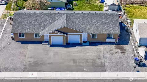 1506 N Daniel St, Moses Lake, WA 98837