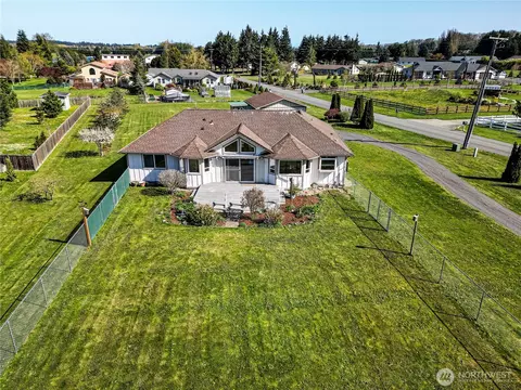 Exterior - 10 Donaper Rd, Sequim, WA 98382 photo 2 of 7