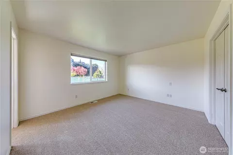 Bedroom - 10 Donaper Rd, Sequim, WA 98382 photo 1 of 5