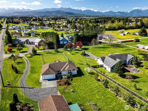View/Area - 10 Donaper Rd, Sequim, WA 98382 photo 2 of 2