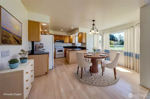 Dining - 10 Donaper Rd, Sequim, WA 98382 photo 1 of 1