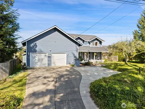 6643 Stampede Blvd NW, Bremerton, WA 98311