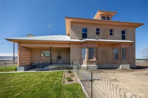 1278 N Paha-packard Rd, Ritzville, WA 99169