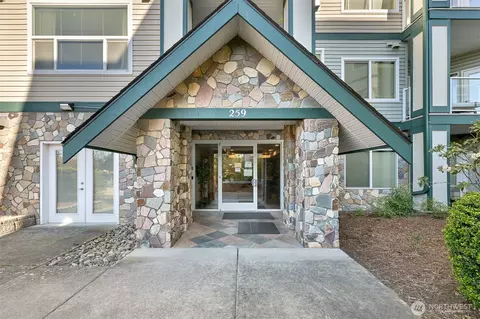 259 W Bakerview Rd #402, Bellingham, WA 98226