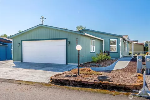 14810 121st St E #53, Puyallup, WA 98374