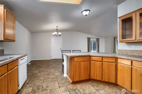 12219 Freeway Pl, Everett, WA 98208 photo 7