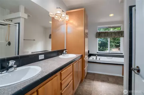 12219 Freeway Pl, Everett, WA 98208 photo 14