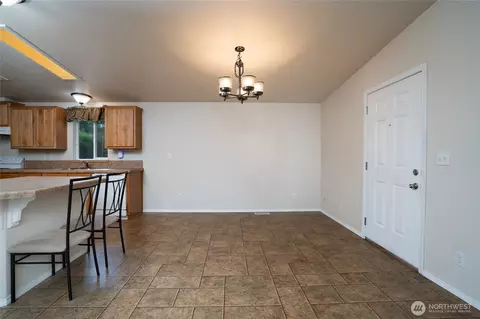 12219 Freeway Pl, Everett, WA 98208 photo 34