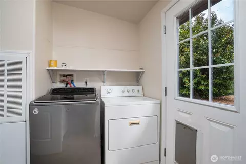12219 Freeway Pl, Everett, WA 98208 photo 37
