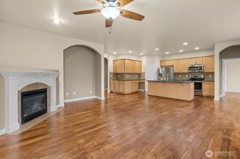 Living - 17715 17th Ave E, Spanaway, WA 98387 photo 1 of 4