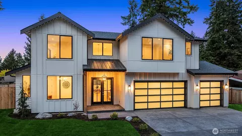12554 SE 52nd St, Bellevue, WA 98006