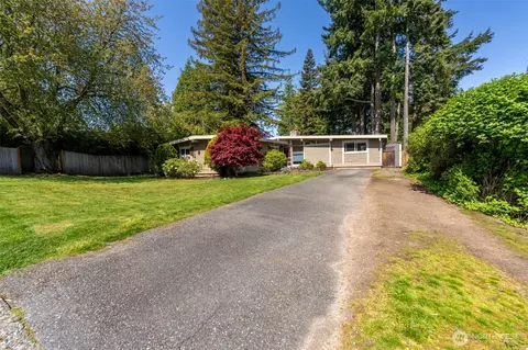 14514 SE 14th St, Bellevue, WA 98007