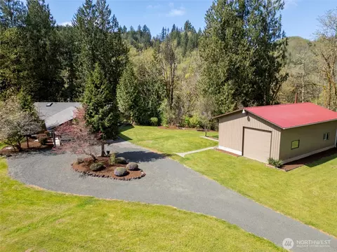 243 Porter Creek Rd, Elma, WA 98541