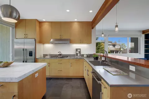 621 25th Ave E, Seattle, WA 98112 photo 13