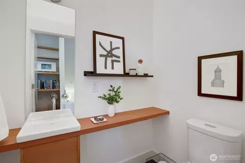621 25th Ave E, Seattle, WA 98112 photo 16