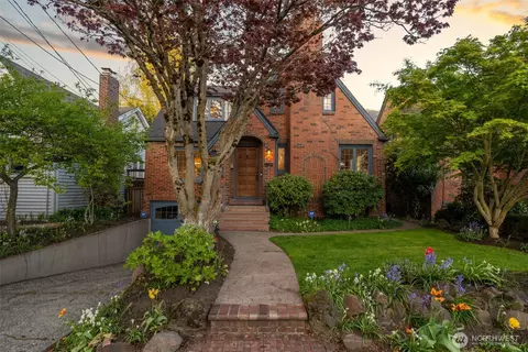 6844 31st Ave NE, Seattle, WA 98115
