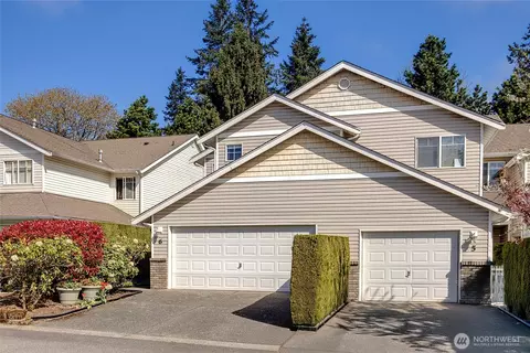 15414 35th Ave W #6, Lynnwood, WA 98087