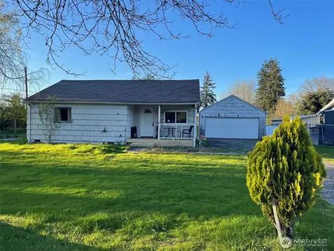 1111 141st St S, Tacoma, WA 98444