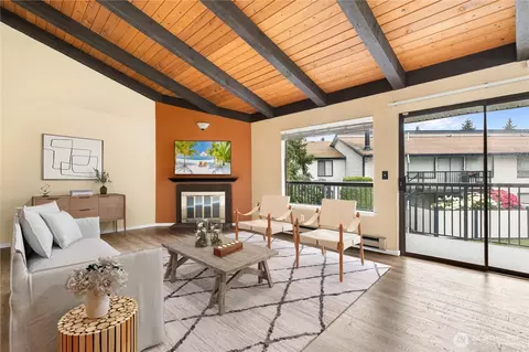 1730 SW 318th Pl #39C, Federal Way, WA 98023