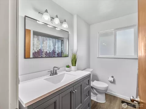 4913 W View Dr, Everett, WA 98203 photo 16