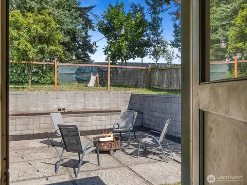 4913 W View Dr, Everett, WA 98203 photo 18