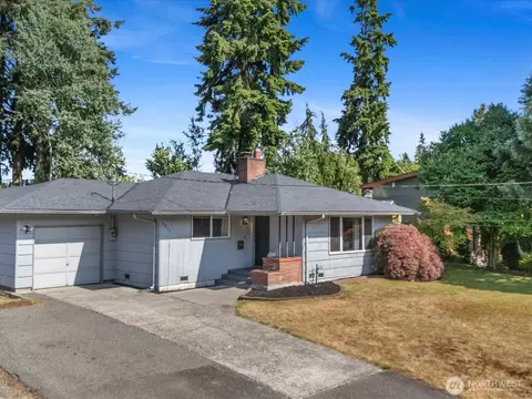 4913 W View Dr, Everett, WA 98203