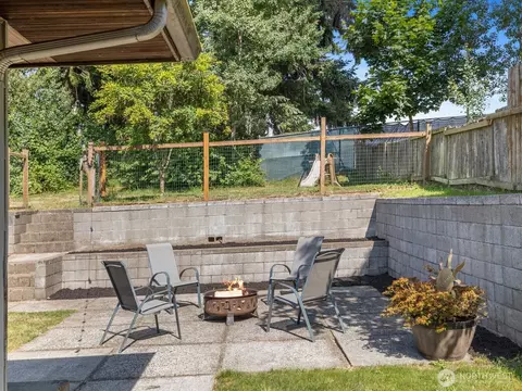 4913 W View Dr, Everett, WA 98203 photo 20