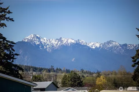 491 Mill Rd #4, Sequim, WA 98382