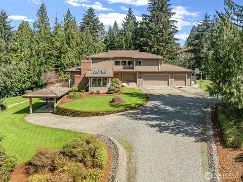 3901 27th Ave SE, Puyallup, WA 98374